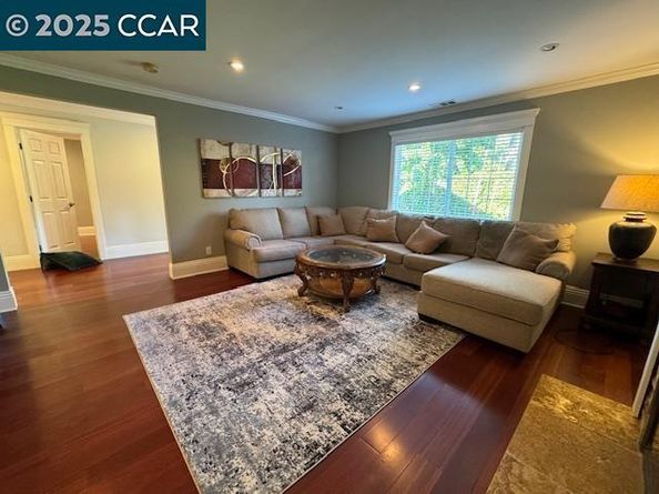 2527 Buena Vista Ave, Walnut Creek CA 94597
