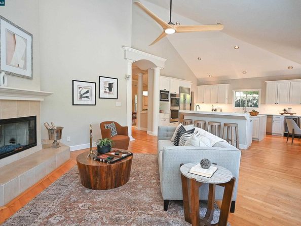 421 Twin Oaks Ln, Walnut Creek CA 94596