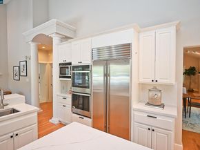 421 Twin Oaks Ln, Walnut Creek CA 94596