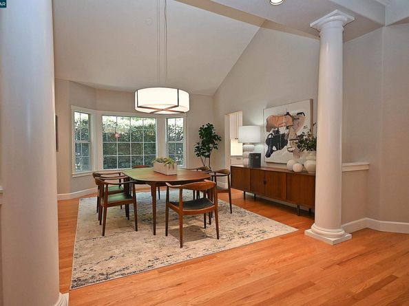421 Twin Oaks Ln, Walnut Creek CA 94596