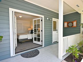 421 Twin Oaks Ln, Walnut Creek CA 94596