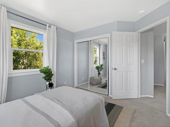 24948 Campus Dr, Hayward CA 94542