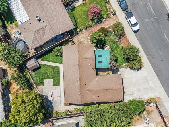 765 Moraga Drive, Livermore CA 94550