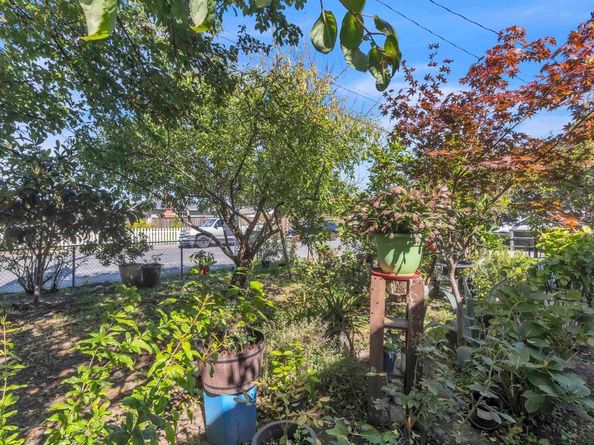 1950 Randy St, San Leandro CA 94579