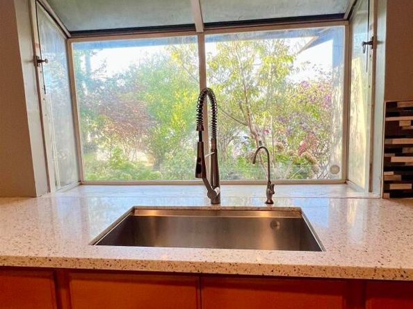 1950 Randy St, San Leandro CA 94579