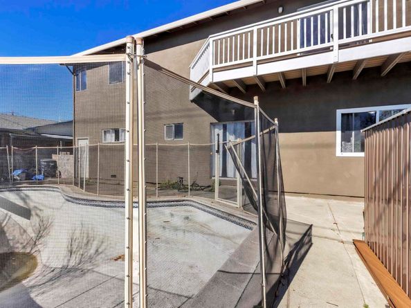 1950 Randy St, San Leandro CA 94579