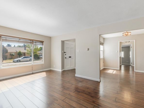 21259 Hobert St, Castro Valley CA 94546