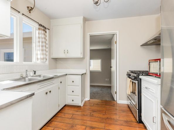 21259 Hobert St, Castro Valley CA 94546