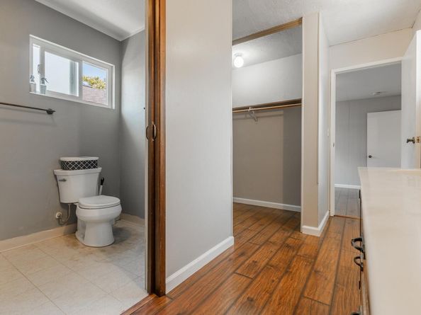 21259 Hobert St, Castro Valley CA 94546