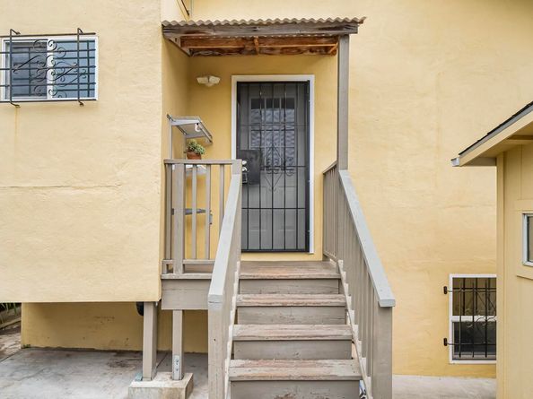 931 E 23Rd St, Oakland CA 94606