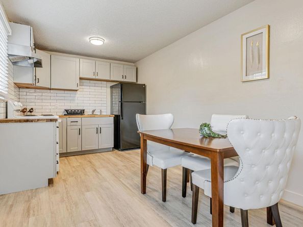 1250 95Th Ave, Oakland CA 94603