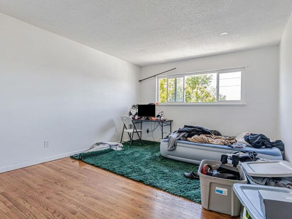 1250 95Th Ave, Oakland CA 94603