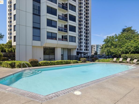 6363 Christie Avenue 312, Emeryville CA 94608