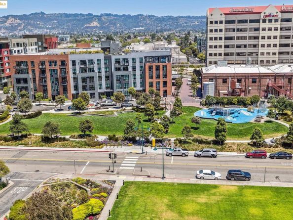 6363 Christie Avenue 312, Emeryville CA 94608