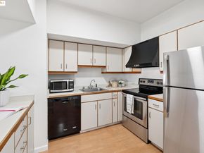 6363 Christie Avenue 312, Emeryville CA 94608