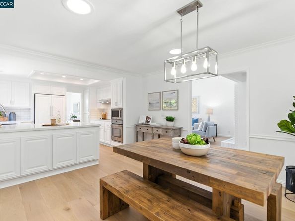 1725 Spyglass Ln, Moraga CA 94556