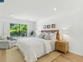 1725 Spyglass Ln, Moraga CA 94556