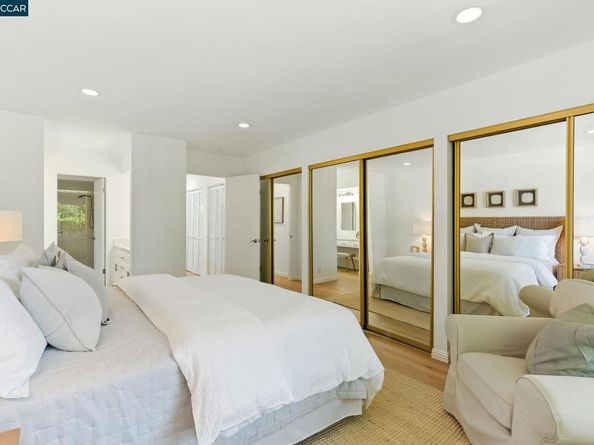 1725 Spyglass Ln, Moraga CA 94556