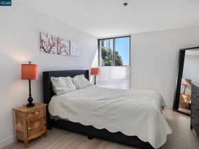 555 Pierce St 209, Albany CA 94706