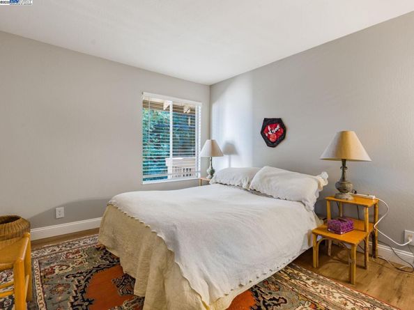 1241 Homestead Ave 206, Walnut Creek CA 94598
