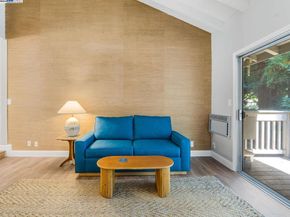 1241 Homestead Ave 206, Walnut Creek CA 94598