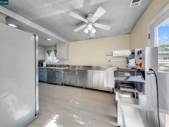 3412 Flamingo Dr, Concord CA 94520