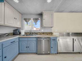 3412 Flamingo Dr, Concord CA 94520