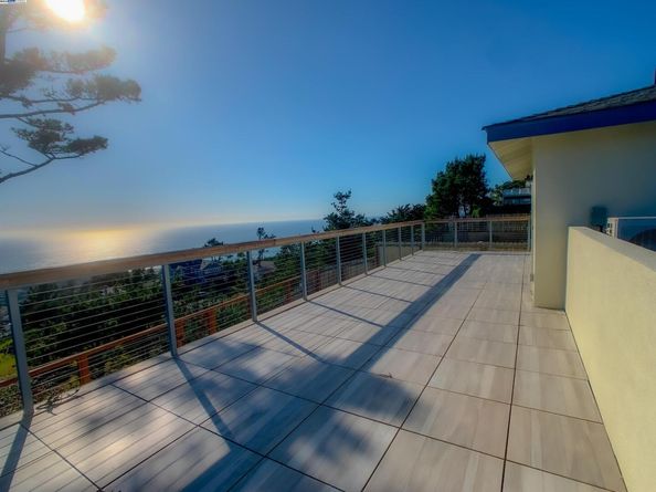 532 Heathcliff Dr, Pacifica CA 94044