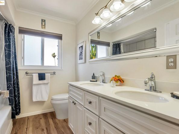 6941 Outlook Ave, Oakland CA 94605