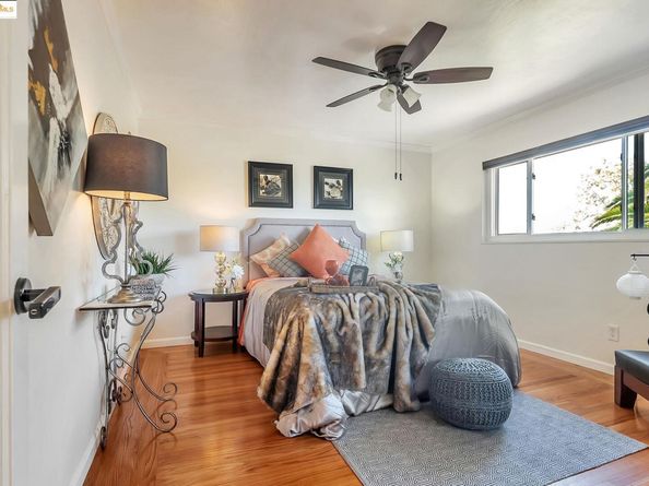 6941 Outlook Ave, Oakland CA 94605