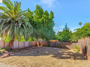 6941 Outlook Ave, Oakland CA 94605