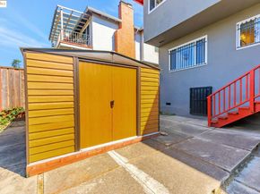 6941 Outlook Ave, Oakland CA 94605