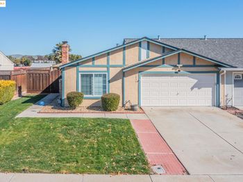 2035 Monterey Dr