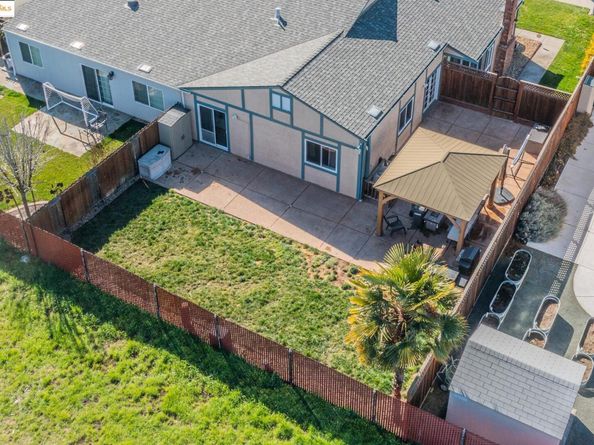2035 Monterey Dr, Livermore CA 94551