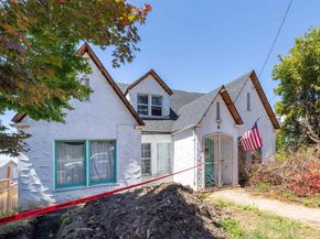 7541 Outlook Ave, Oakland CA 94605