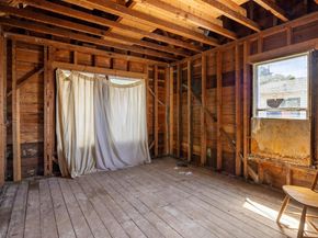 7541 Outlook Ave, Oakland CA 94605