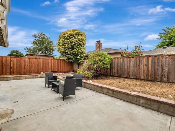 32306 Ithaca St, Hayward CA 94544