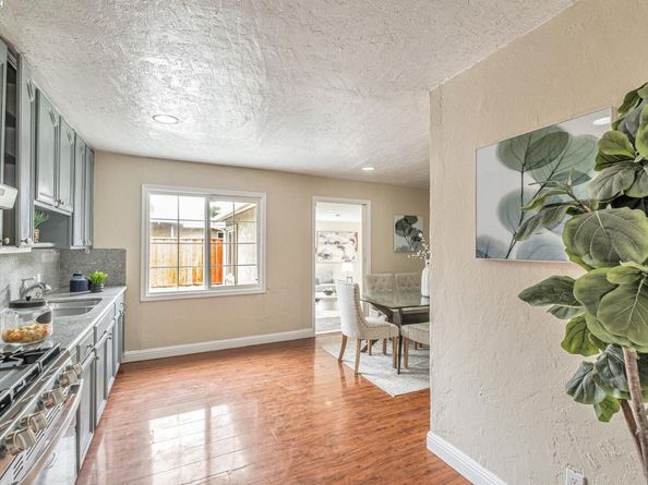 32306 Ithaca St, Hayward CA 94544