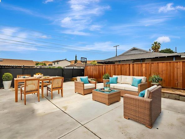 32306 Ithaca St, Hayward CA 94544