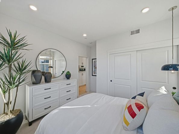 4898 Las Positas Road, Livermore CA 94551