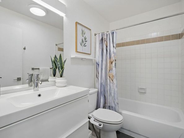 1246 Coyote Creek Pl, San Jose CA 95116