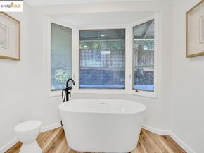 789 E Angela St, Pleasanton CA 94566