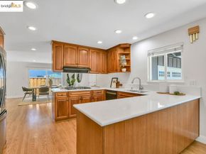 789 E Angela St, Pleasanton CA 94566