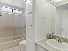 2373 Foothill Blvd, Oakland CA 94601