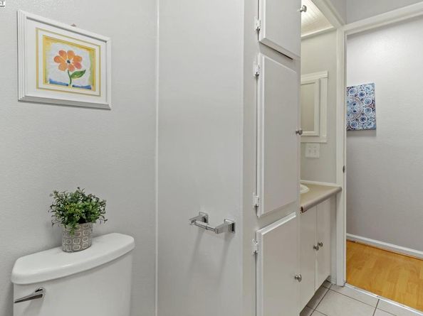 2373 Foothill Blvd, Oakland CA 94601