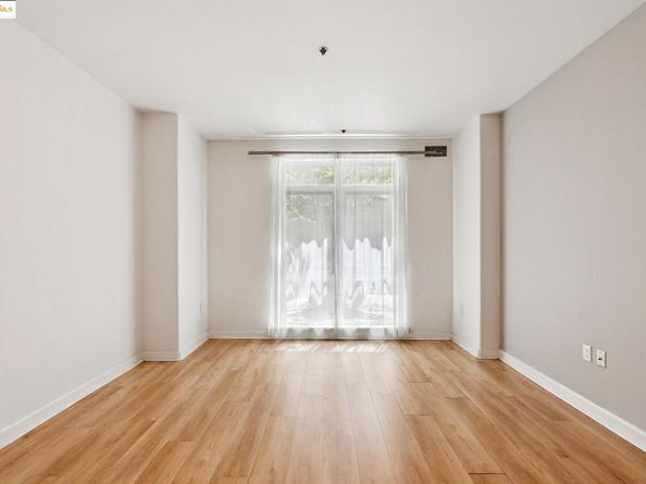 423 7th Street 115, Oakland CA 94607