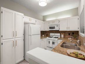 36992 Meadowbrook Cmn 102, Fremont CA 94536