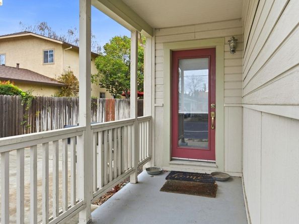 2155 Chestnut St, Livermore CA 94551