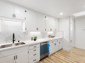 4072 Oak Hill Rd, Oakland CA 94605