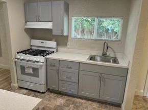 3920 Clarke Street, Oakland CA 94609